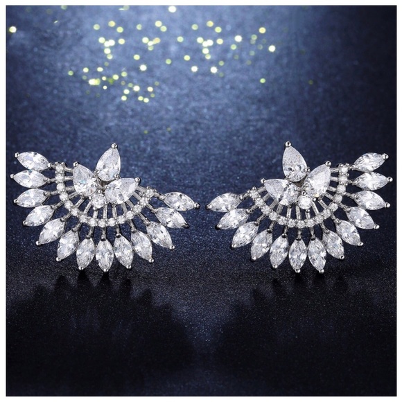 Jewelry - Swarovski Crystals The Coretta Earrings S4